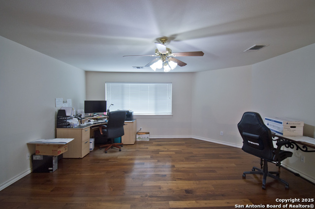 Image 26 of 38 For 1530 Pheasant Rdg