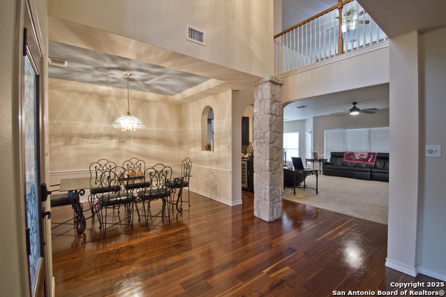 Image 4 of 38 For 1530 Pheasant Rdg