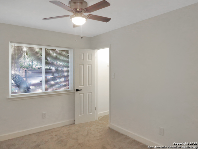 Image 27 of 35 For 7219 Webbwood