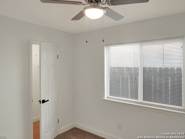 Image 28 of 35 For 7219 Webbwood