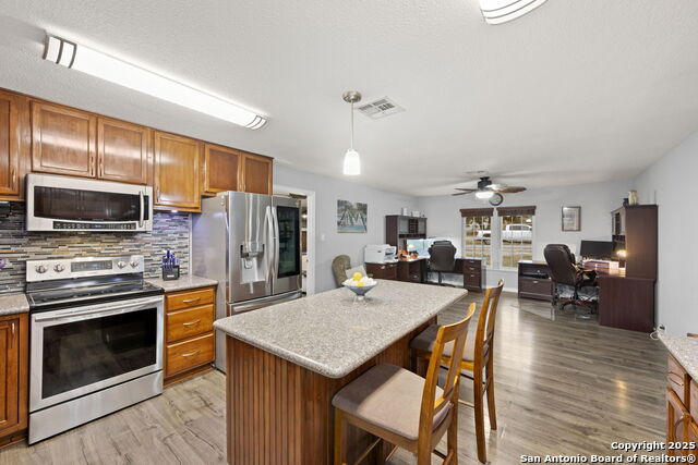 Image 14 of 44 For 1575 Live Oak Drive