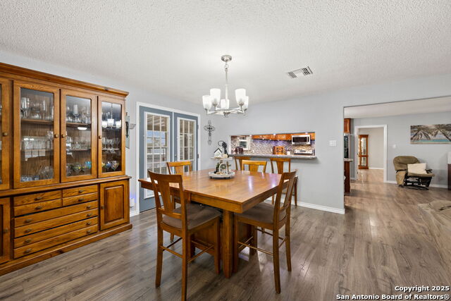 Image 17 of 44 For 1575 Live Oak Drive