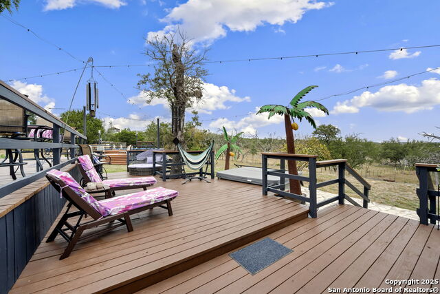 Image 32 of 44 For 1575 Live Oak Drive