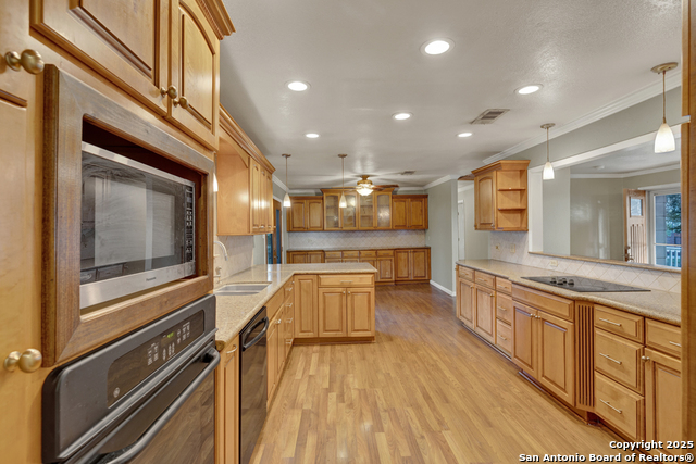 Image 14 of 48 For 311 Weiss