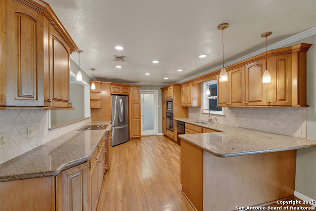 Image 16 of 48 For 311 Weiss