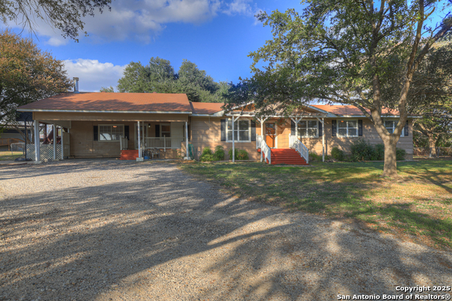 Image 4 of 48 For 311 Weiss