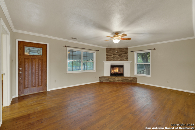 Image 8 of 48 For 311 Weiss