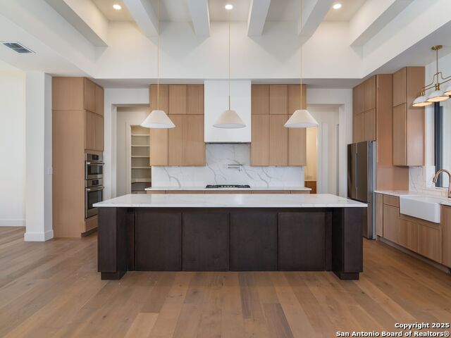 Image 11 of 46 For 118 Chama