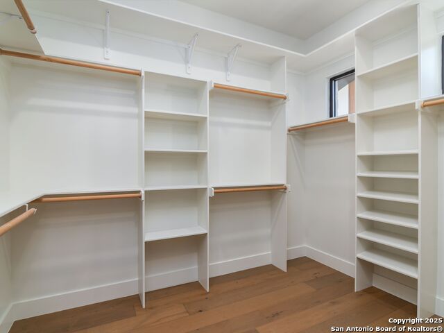 Image 30 of 46 For 118 Chama