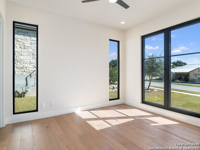 Image 34 of 46 For 118 Chama