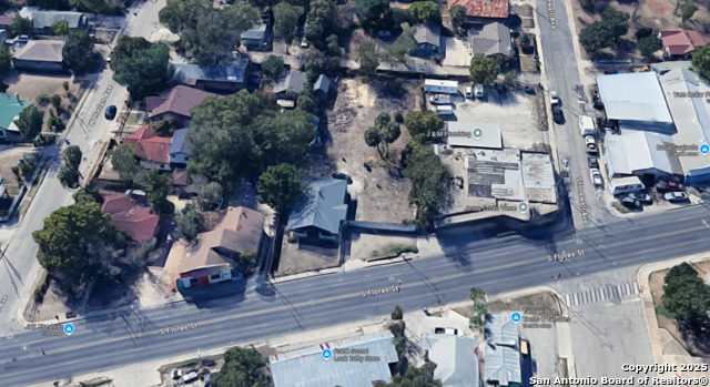 Listing photo id 1 for 5311 Flores S