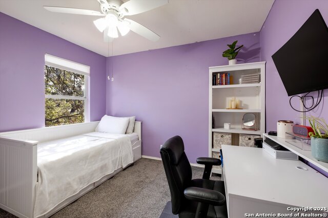 Image 25 of 31 For 9410 De Leon Dr