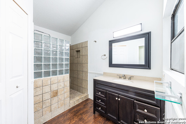 Image 17 of 39 For 4206 Birch Tree