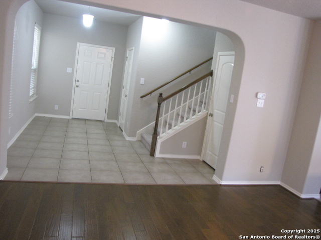 Listing photo id 5 for 5435 Bright  