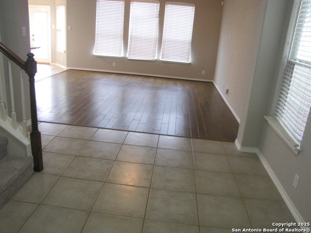 Listing photo id 6 for 5435 Bright  