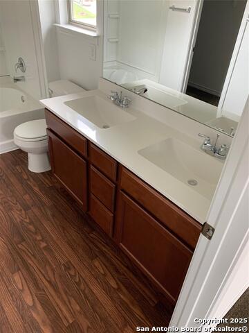 Listing photo id 0 for 8403 Picoso  