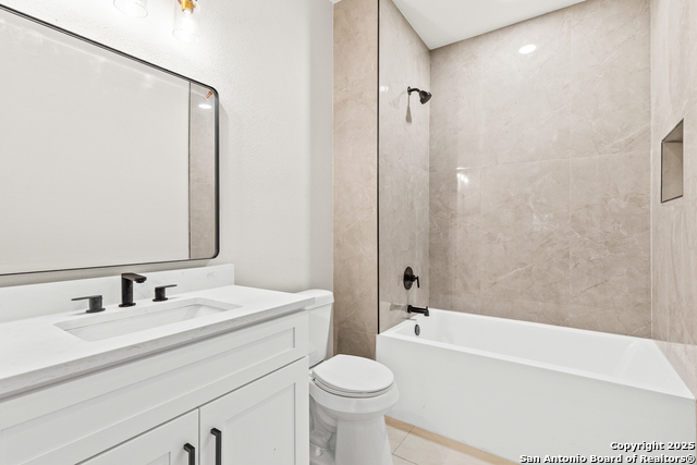 Image 18 of 22 For 2706 Cesar E Chavez