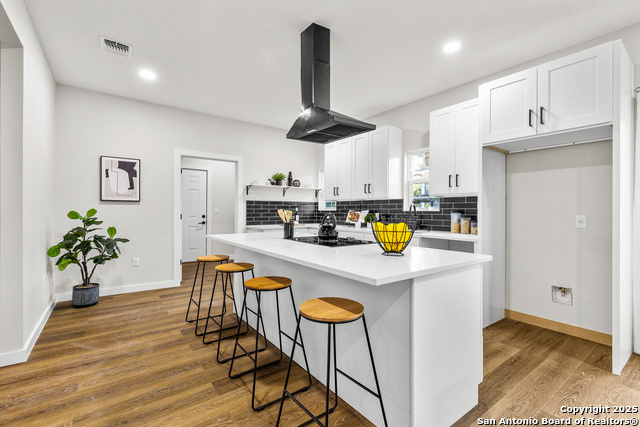 Image 8 of 22 For 2706 Cesar E Chavez