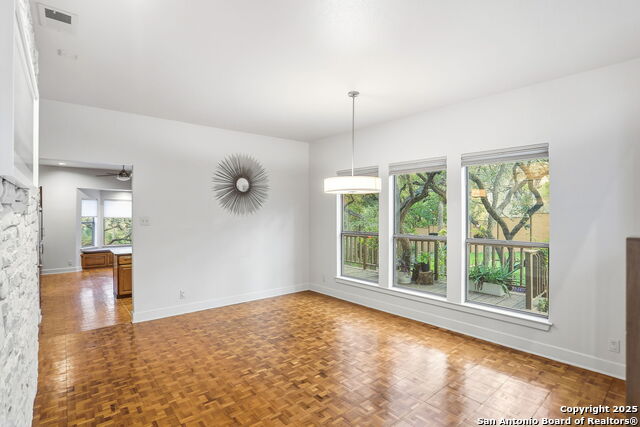 Image 7 of 30 For 3934 Royal Forest