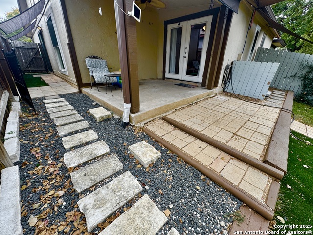 Image 22 of 26 For 8527 Stonebridge  2