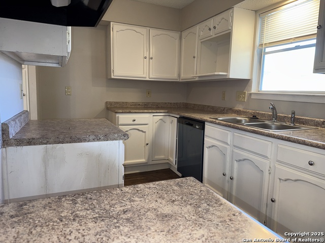 Image 8 of 18 For 4413 Stayman Drive