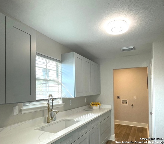 Image 10 of 38 For 121 Esma