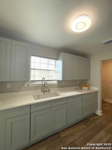 Image 12 of 38 For 121 Esma