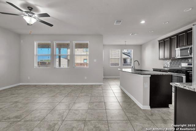 Image 10 of 50 For 6815 Melody Stone