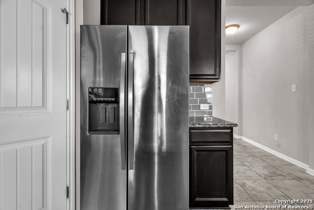 Image 21 of 50 For 6815 Melody Stone