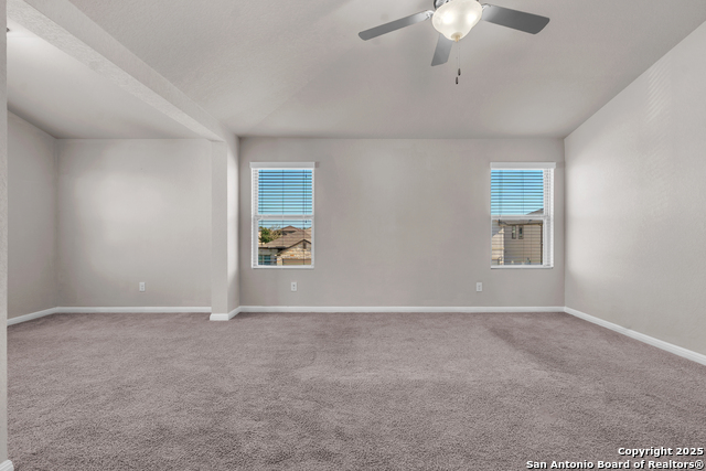 Image 32 of 50 For 6815 Melody Stone