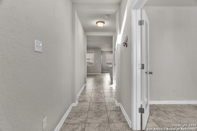 Image 5 of 50 For 6815 Melody Stone