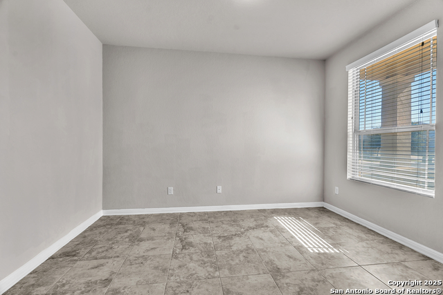 Image 7 of 50 For 6815 Melody Stone