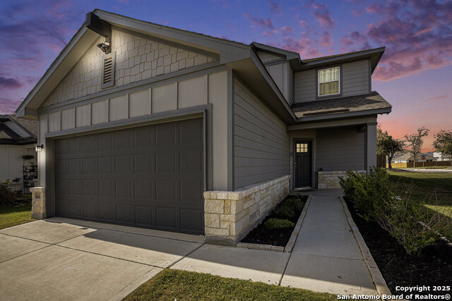 Image 3 of 36 For 16615 Ginger Crossing