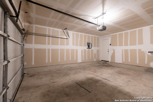 Image 29 of 34 For 4131 Salado  