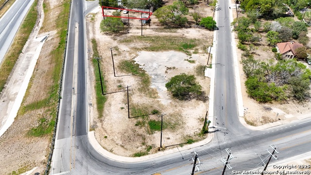 Image 2 of 11 For 435 Esma St  