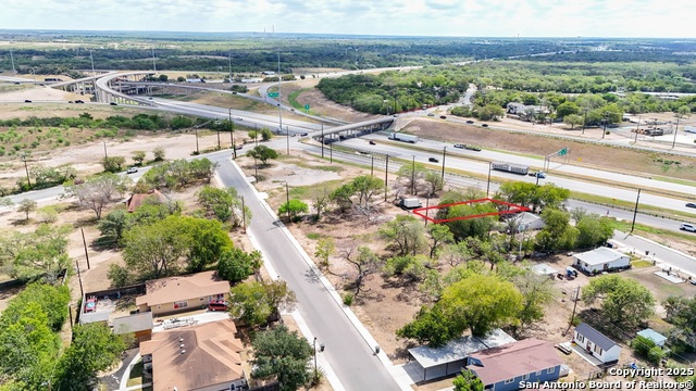 Image 4 of 11 For 435 Esma St  