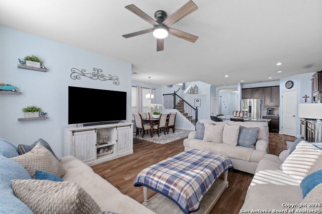 Image 4 of 30 For 6048 Akin Song