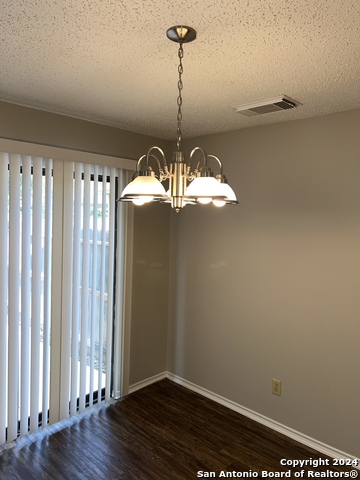 Image 8 of 20 For 6931 Waterfall Pass