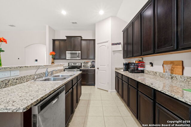 Image 4 of 28 For 231 Azalea Way