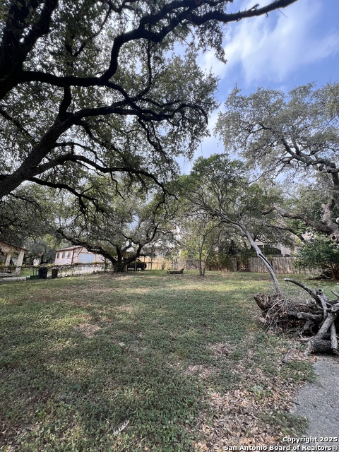 Image 3 of 11 For 4114 Sandstone Dr.