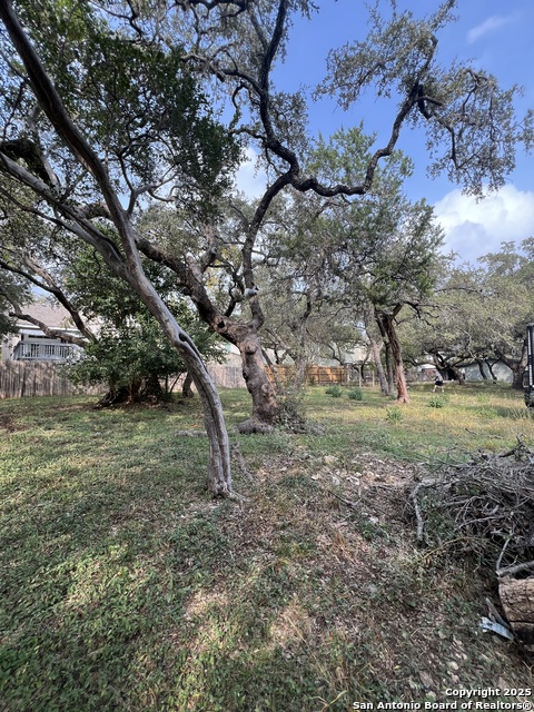 Image 4 of 11 For 4114 Sandstone Dr.