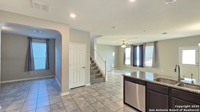 Image 5 of 33 For 9922 Overlook Canyon