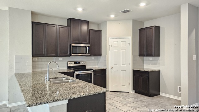 Image 7 of 33 For 9922 Overlook Canyon