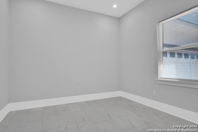 Image 11 of 24 For 1363 Canyon Edge