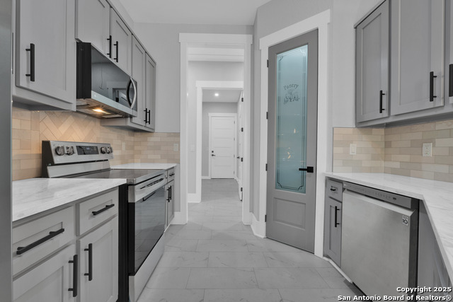 Image 7 of 24 For 1363 Canyon Edge