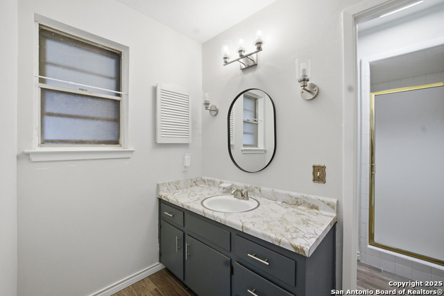 Image 14 of 24 For 6406 Handsome Lake Dr