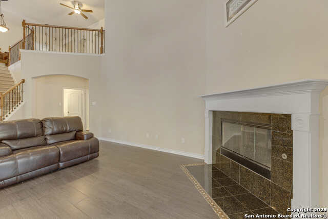 Image 10 of 51 For 4102 Gage Crossing