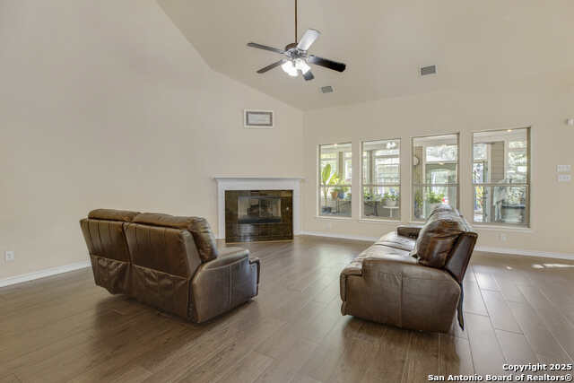 Image 11 of 51 For 4102 Gage Crossing