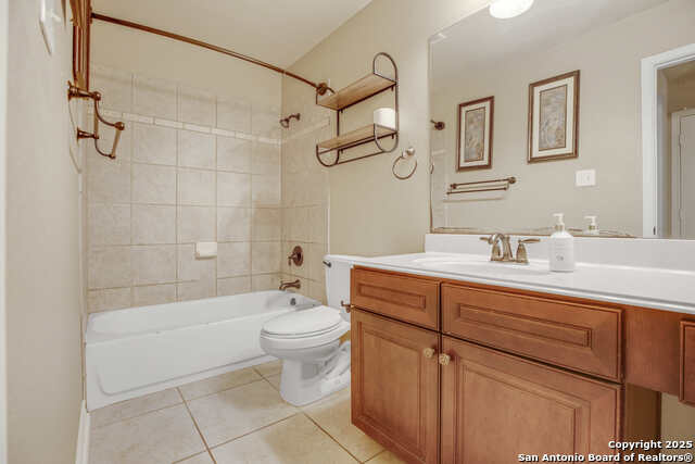 Image 35 of 51 For 4102 Gage Crossing