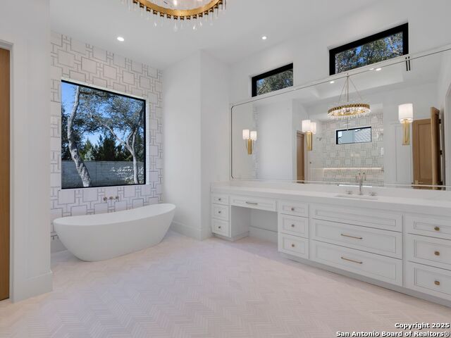 Image 25 of 62 For 116 Whittingham